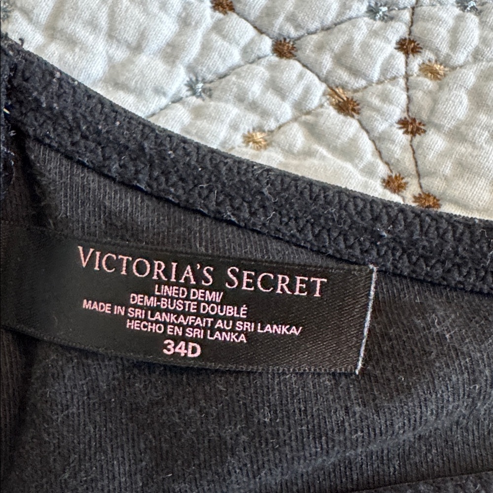 Victoria Secret Racerback Front Close Bra - Picture 3 of 3
